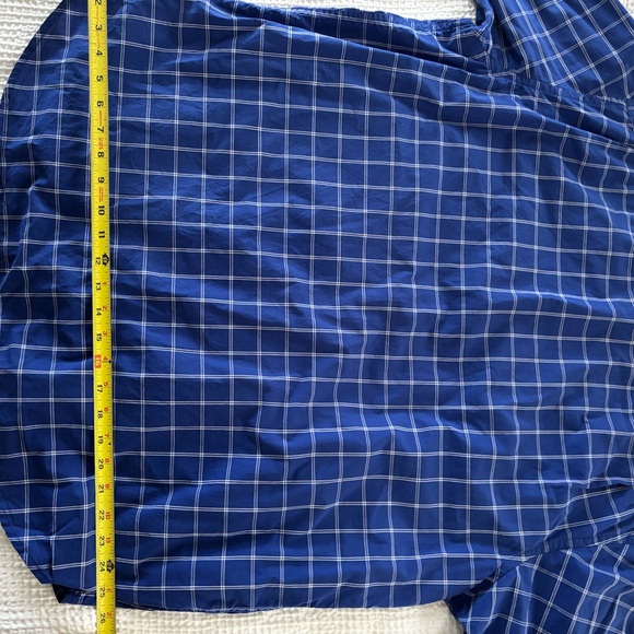 Old Navy Navy Blue Plaid Men's Shirt - Picture 7 of 7